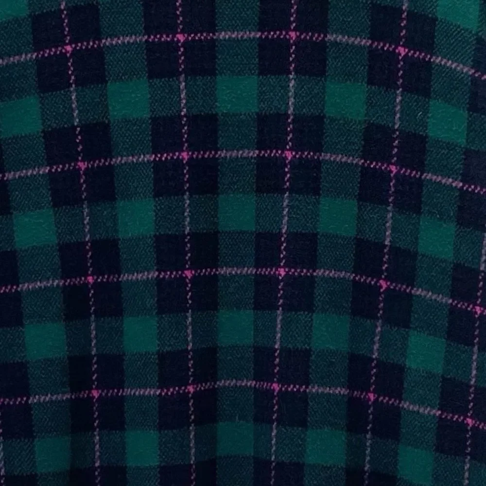 J. Crew Tartan Teddie Sweater Size Small Academic Green Plum Plaid Cotton Jumper
